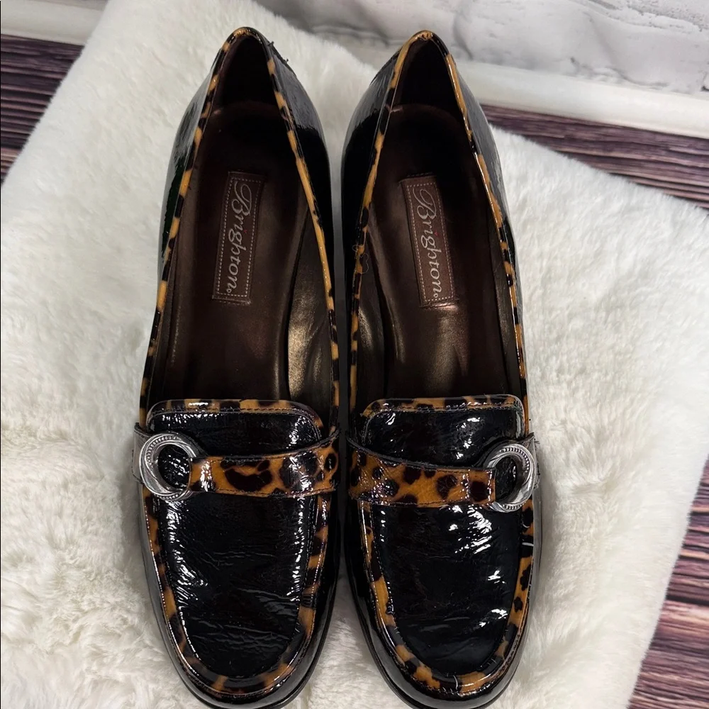 Brighton Actor patent leather loafers in‎ black with leopard print trim EUC